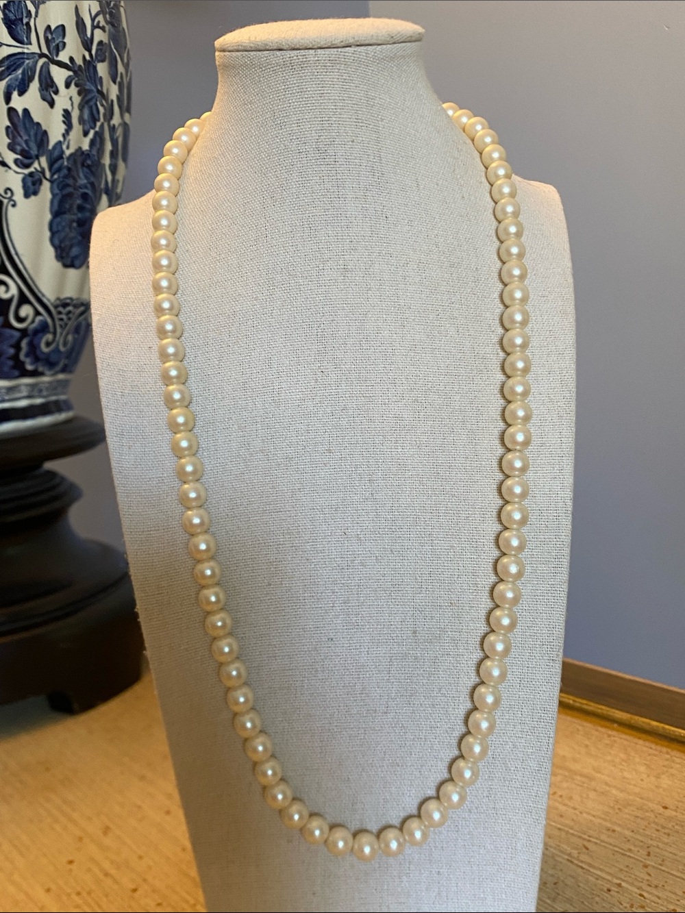 Vintage Faux Pearl Necklace 25” 7mm Cream Pearls Silver Tone Clasp